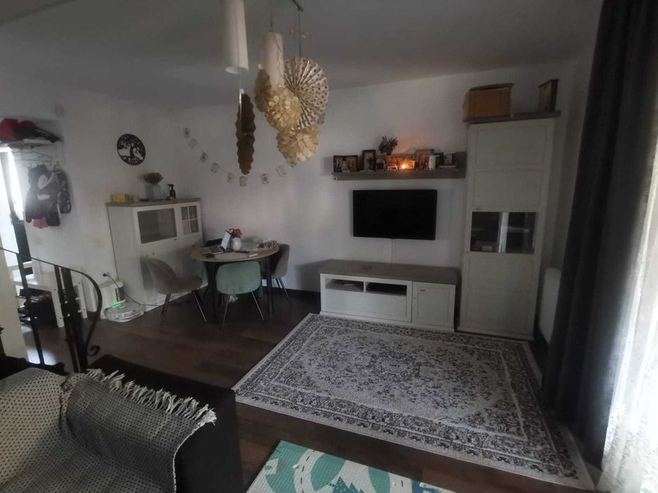 Închiriez casă P+1E+M mobilată/utilată – zona Chiajna (Vest Bucureşti)
