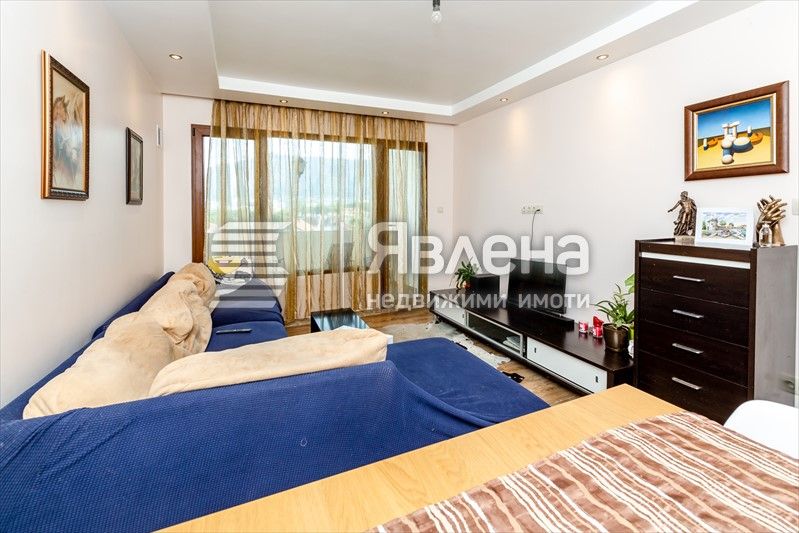 Продава се Тристаен апартамент в София, Овча купел 1 - 96 кв.м за 2584 €/кв.м - Снимка #2