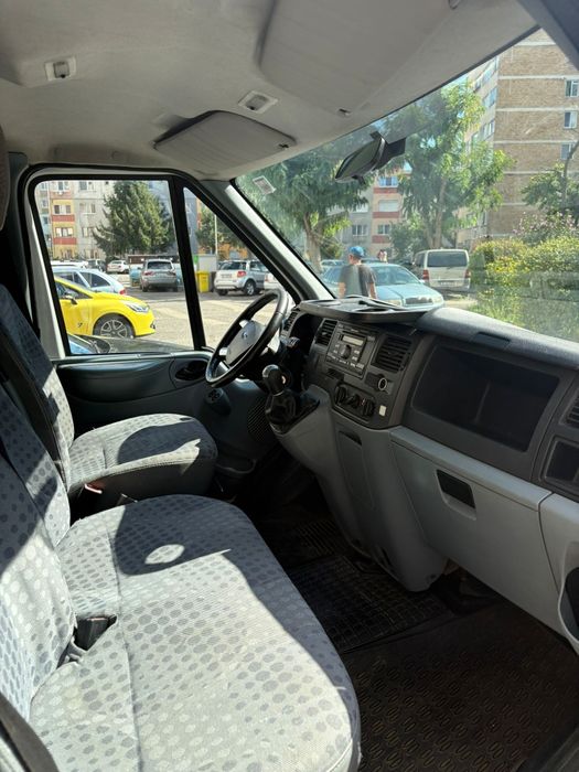 Ford transit  an 2006 clima