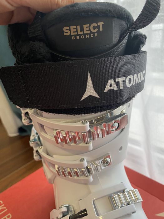 Clăpari schi Atomic Hawx Magna 75 HV Damă