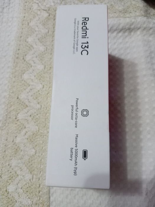 Redmi 13C. Ozgina iwlatilgan xolos. Xolati alo. Pul zarurligi uchun so