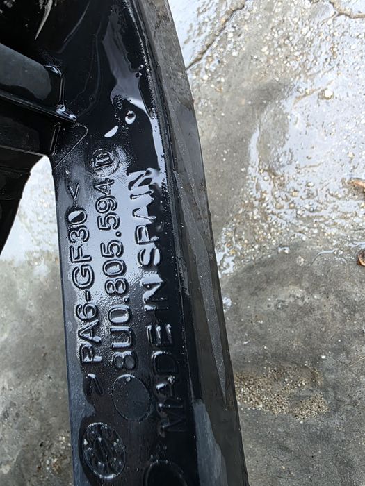 Audi Q3 8U 12-18 Очиларка Маска основа радиатори