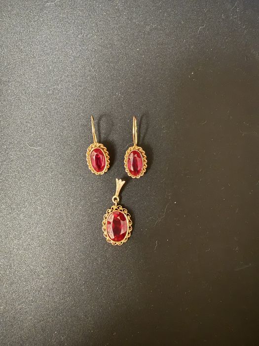 Продам набор золотой