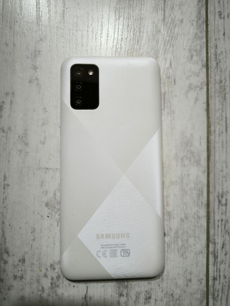 Самсунг      а02