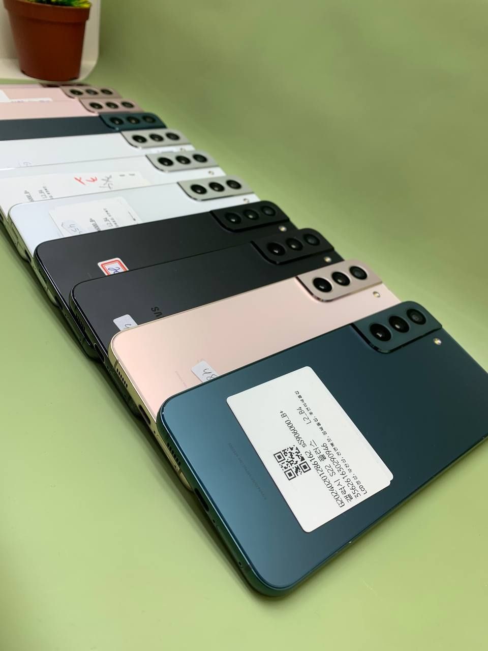 Samsung galaxy s22+ 8/256gb snapdragon 8gen 1
