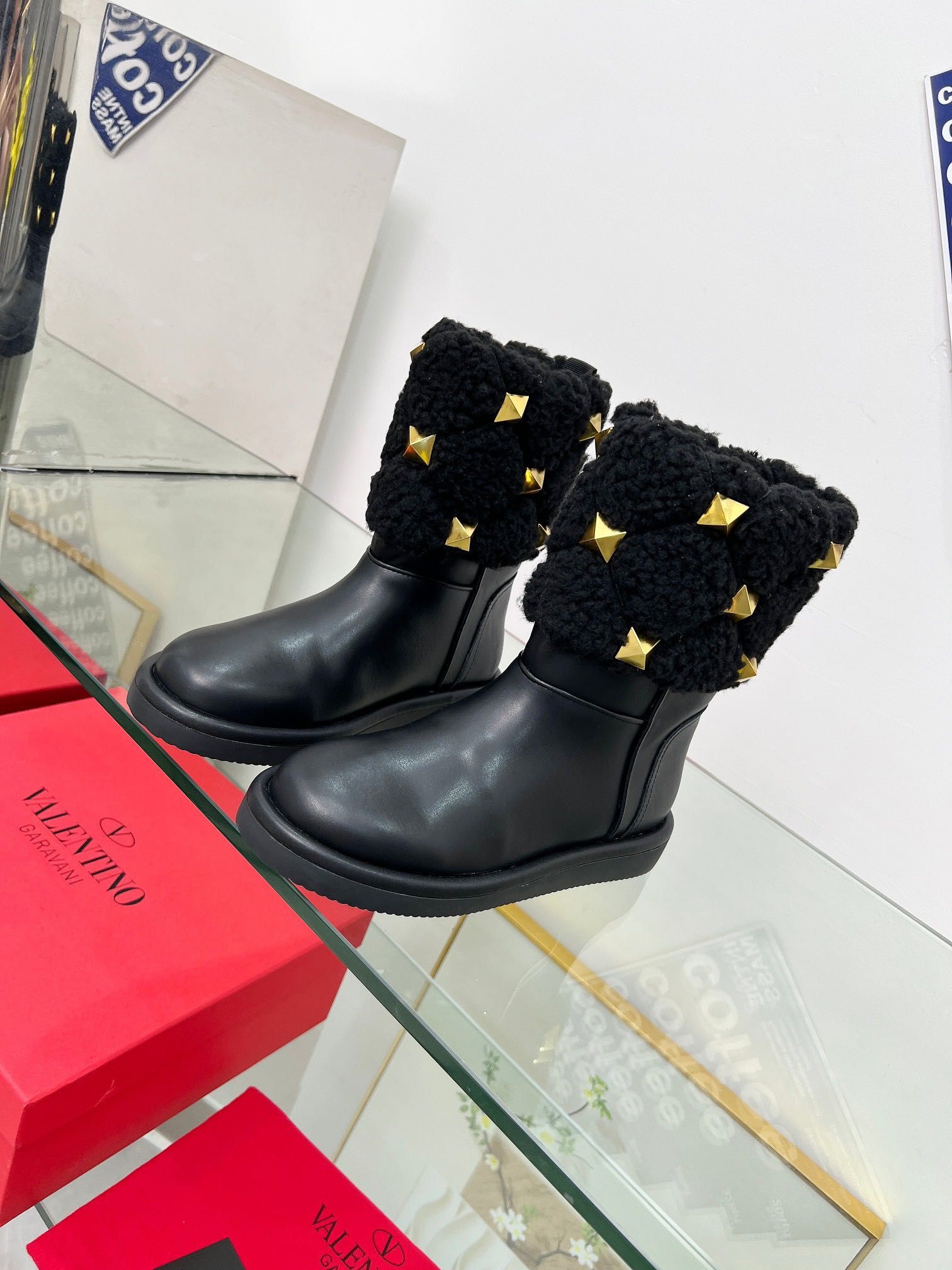 Valentino зимни ботуши