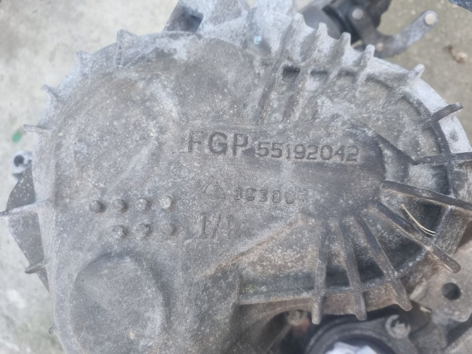 Cutie viteze  opel astra GTC zafira b 5 +1 trepte