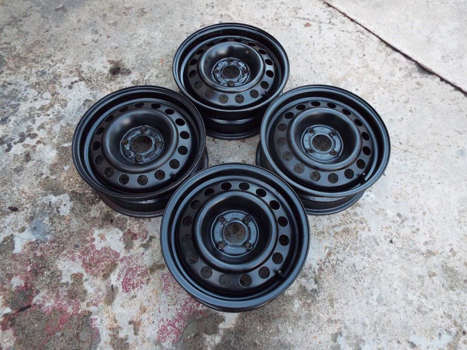 vand 4 jante de tabla pe 14" pt renault clio pret 500ron toate4