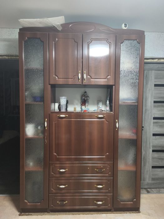 Сервант для посуды