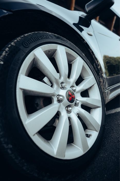 Mitsubishi Lancer 1.8 143 CP