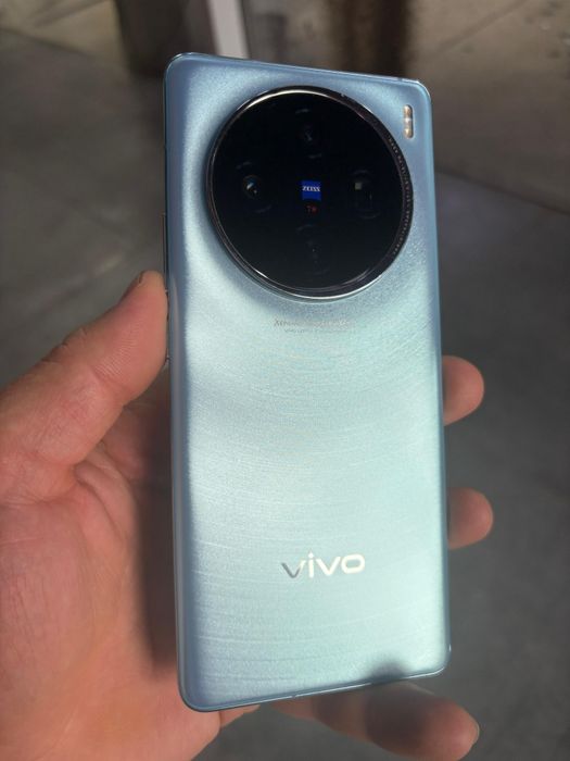 Vivo x100  16/512g global