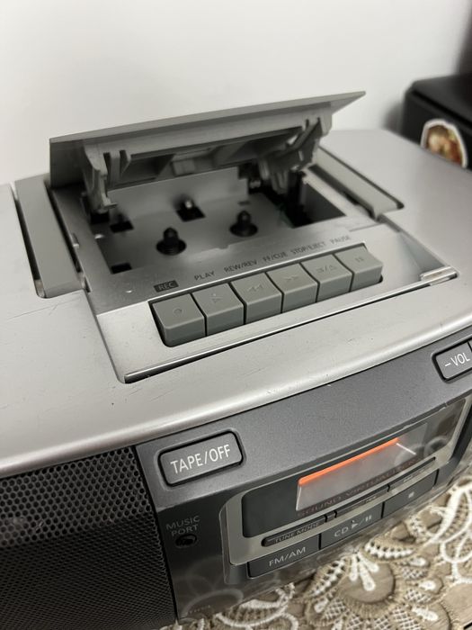 Casetofon Panasonic RX-D 50A