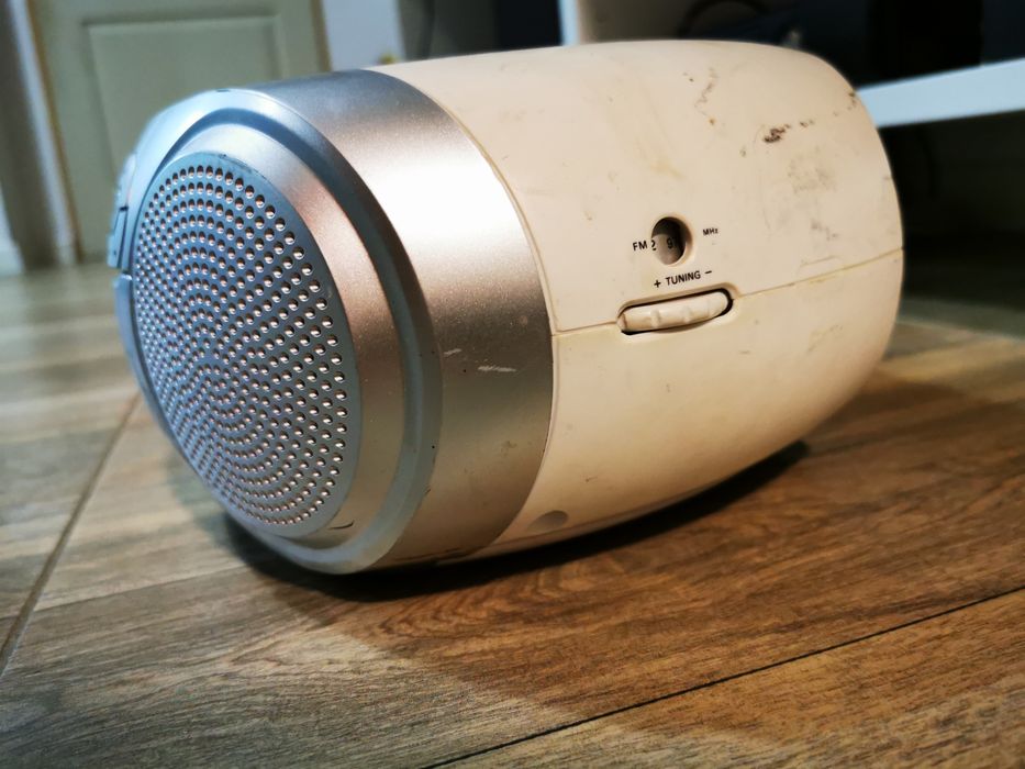 Radio casetofon cu CD Philips AZ 127/12 player portabil