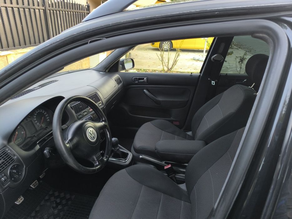 Volkswagen Golf 4