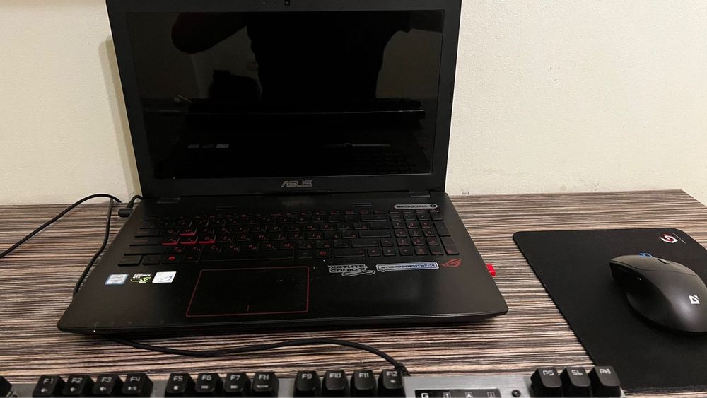 Игровой ноутбук ASUS ROG