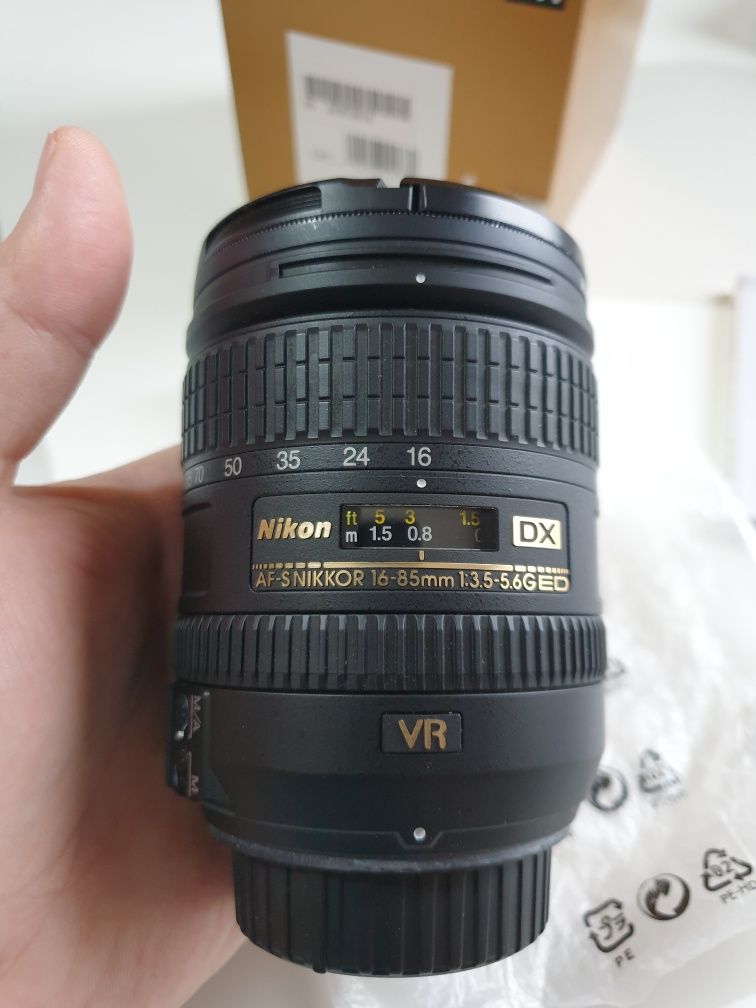 Nikon 16-85mm Obiectiv Foto DSLR f/3.5-5.6G ED VR AF-S DX