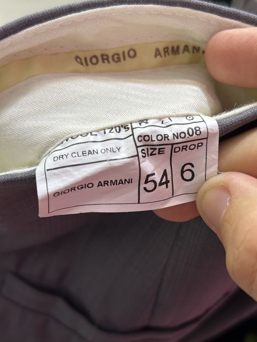 Costum/Sacou/Pantaloni barbatesc Giorgio Armani gri