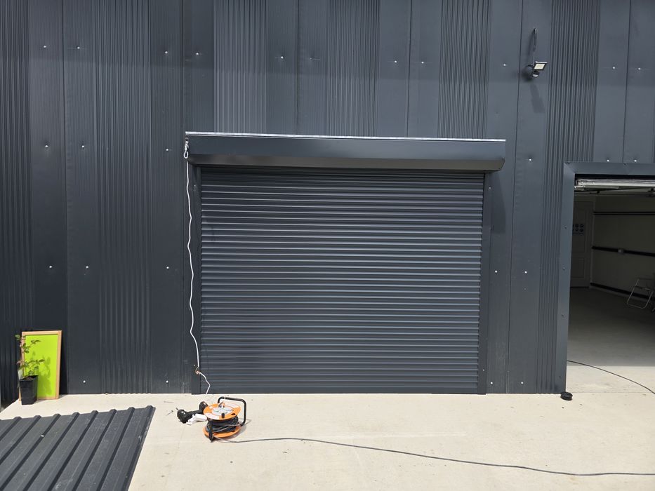 Usi garaj rulou si rulouri