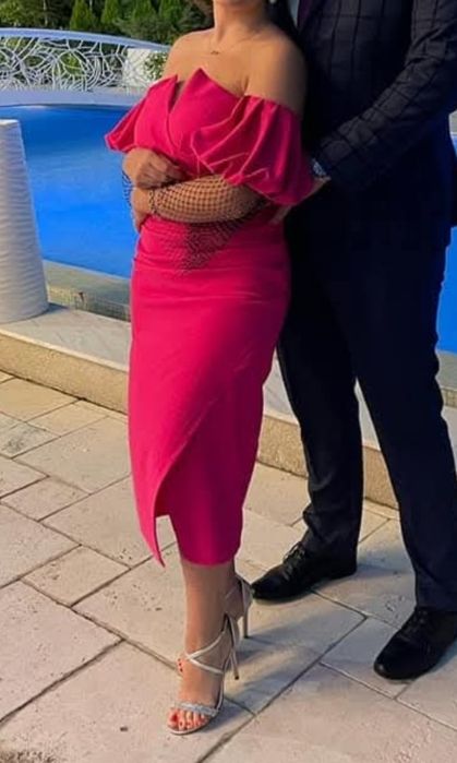 Rochie elegantă roz M