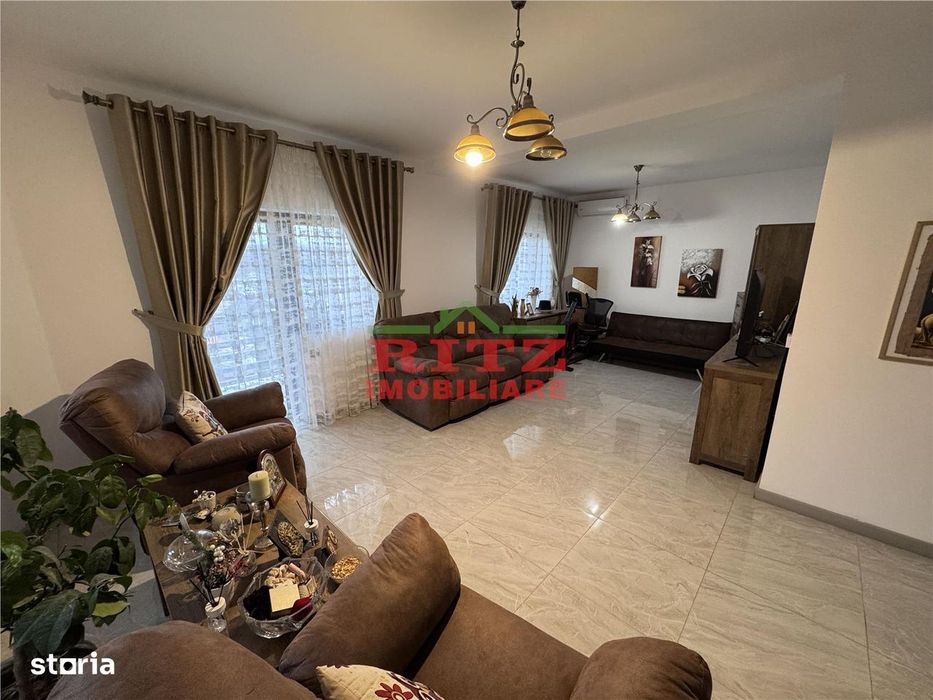 NOU! Vila cocheta, D+P+M, Zona Sc. de Politie