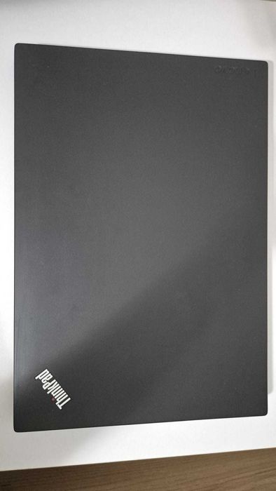 Vand laptop Lenovo T480