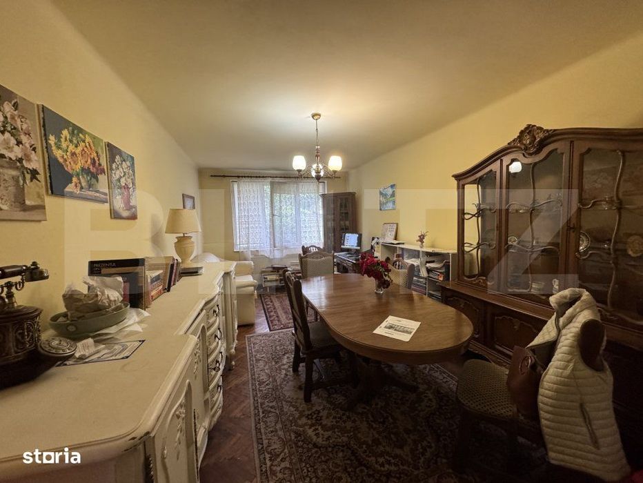 Apartament 2 camere, decomandat, zona C.A.M