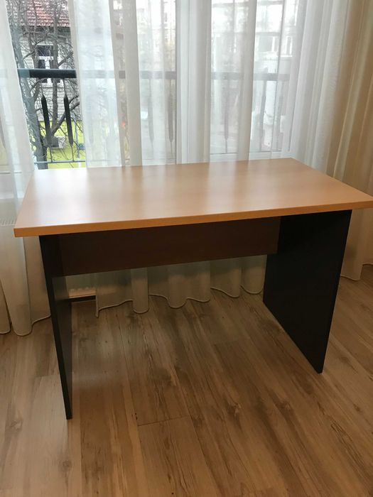 Работна маса/бюро