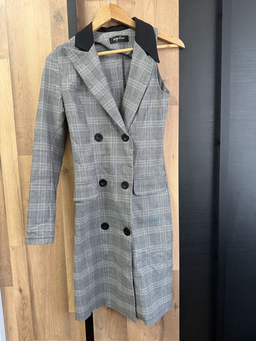 Дамски дрехи нови и като нови