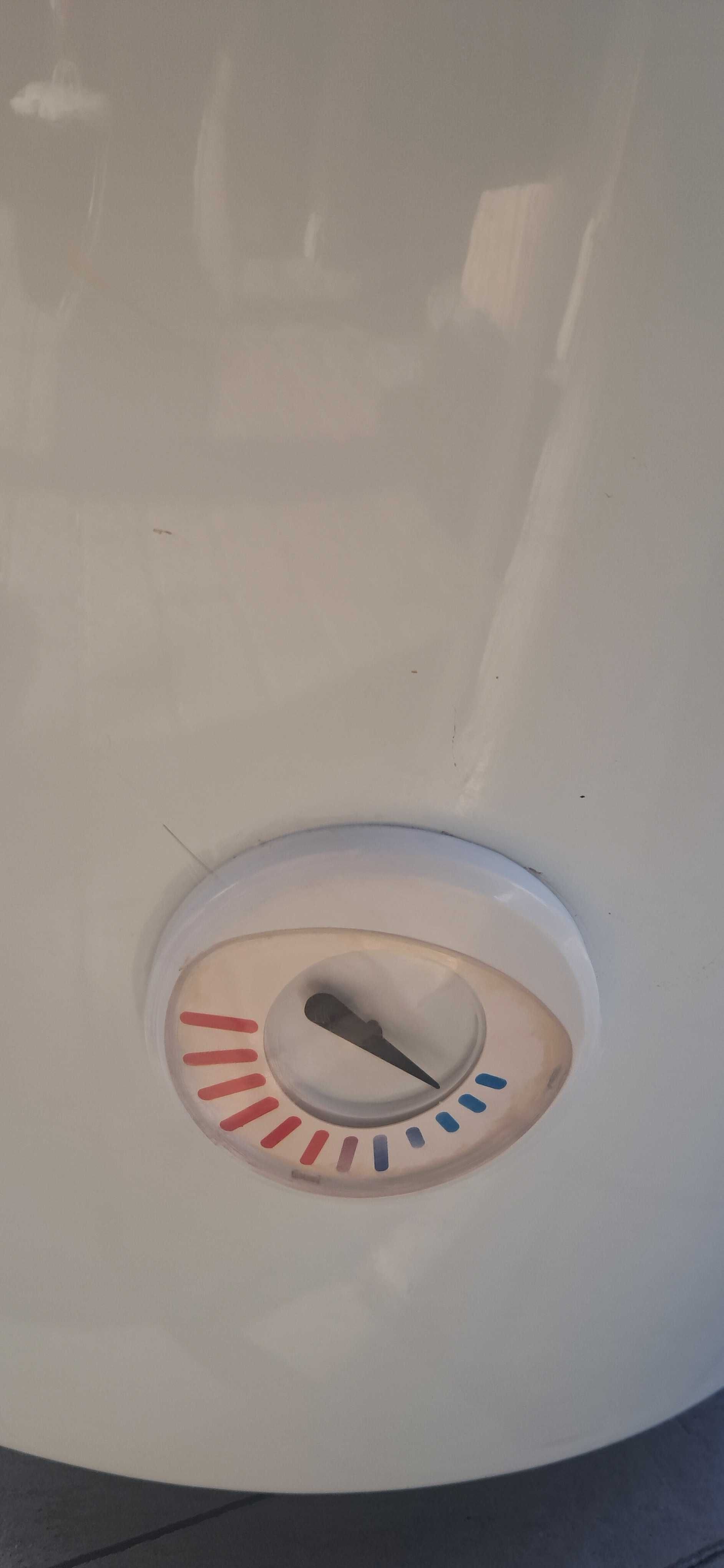 Boiler electric 130l cu o serpentină
