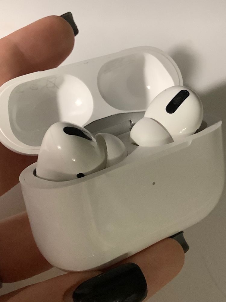 Наушники airpods pro