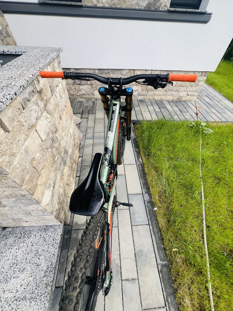 Vand Scott Gambler 710 2019(Sau schimb cu bicicleta electrica)