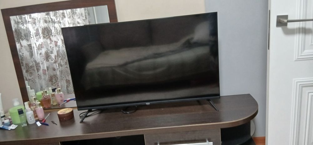 Продам Телевизор Haier
