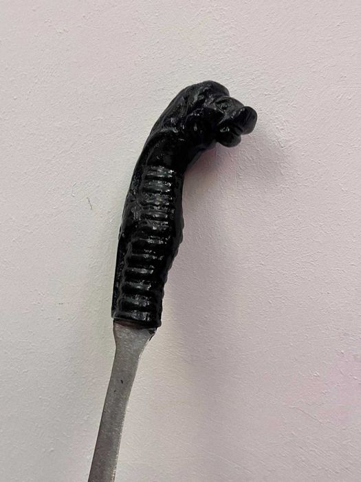 Hanger cutit baioneta decorativ maner metalic bibelou bibelouri ieftin