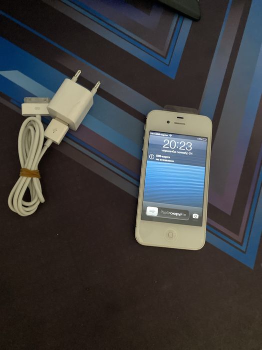 Iphone 4S 16GB ios 6.1.3 идеал