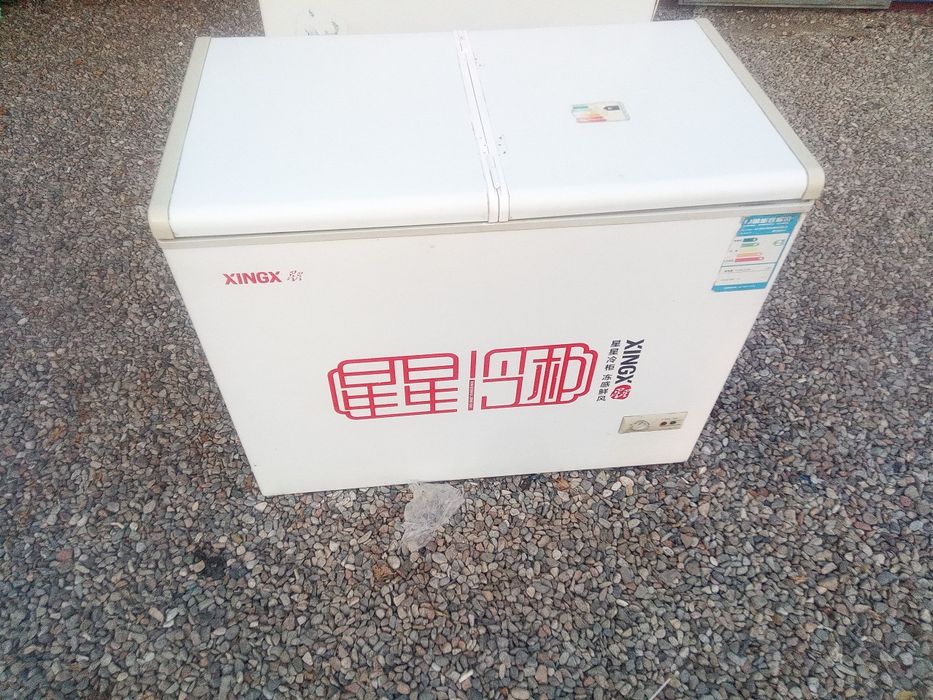 Холодильник в хорошем состоянии отлично работает