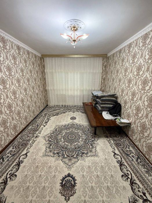 Продаётся 3 ком 8 мкр ЧИНАРА