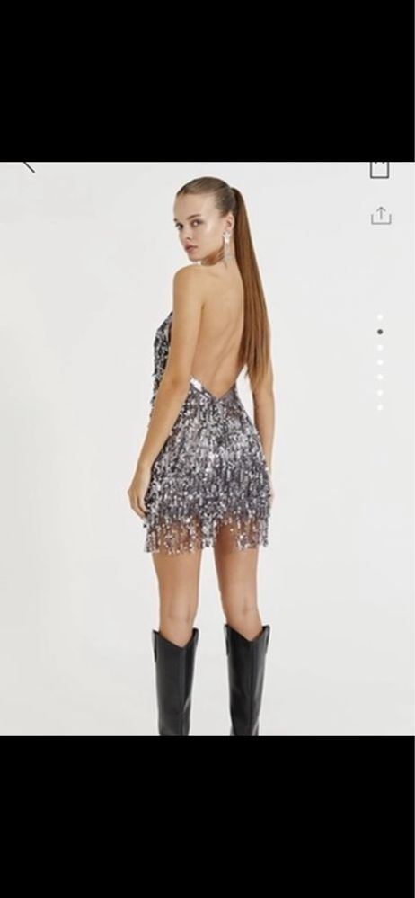 Налични рокли Zara, различни модели