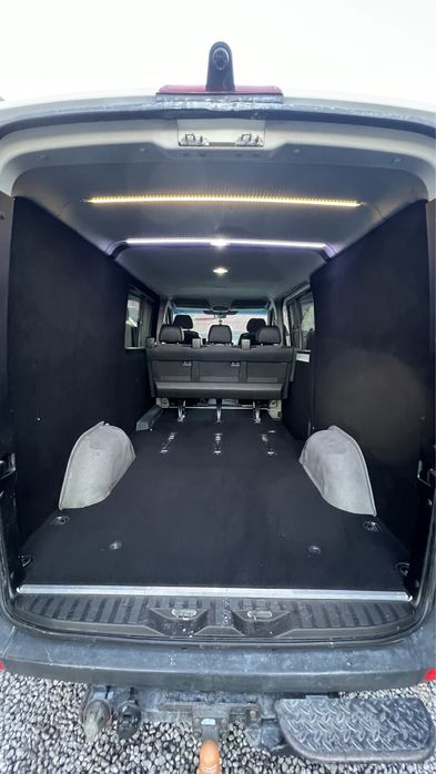 Mercedes Sprinter 319 .7 locuri +marfa.Klima +SPATE PASAGERI Webastoo