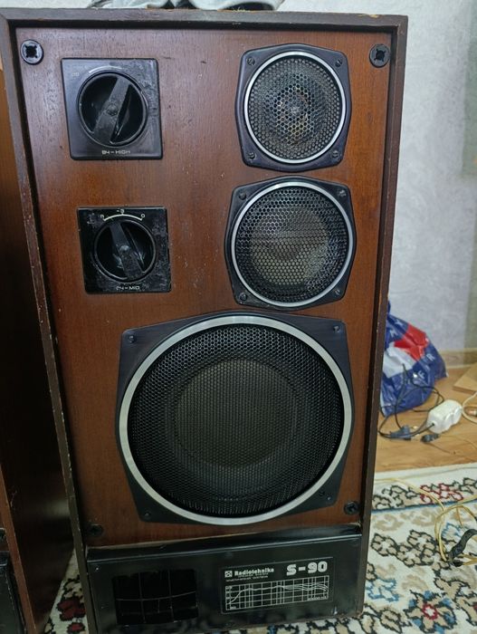 Колонки радиотехника с 90- 212