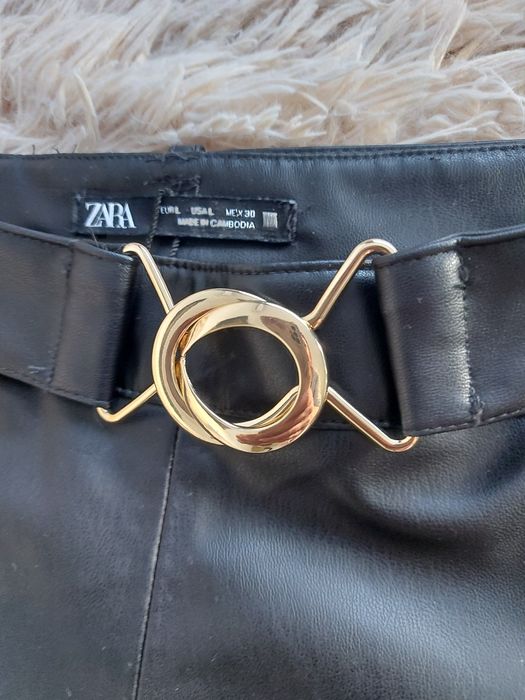 Къса кожена пола ZARA