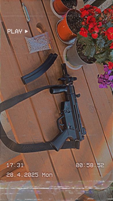 Replică airsoft Umarex MP5K CO2