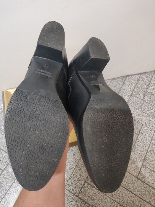 Ghete Anna Cori marimea 38 din piele naturala