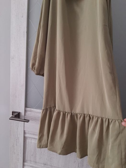 Продам платья новый