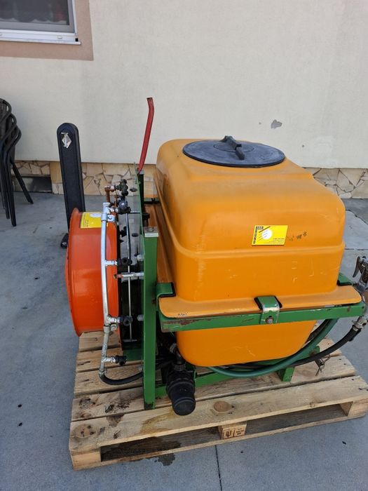 Pompa,Atomizor,Stropitoare pomi fructiferi și vita de vie