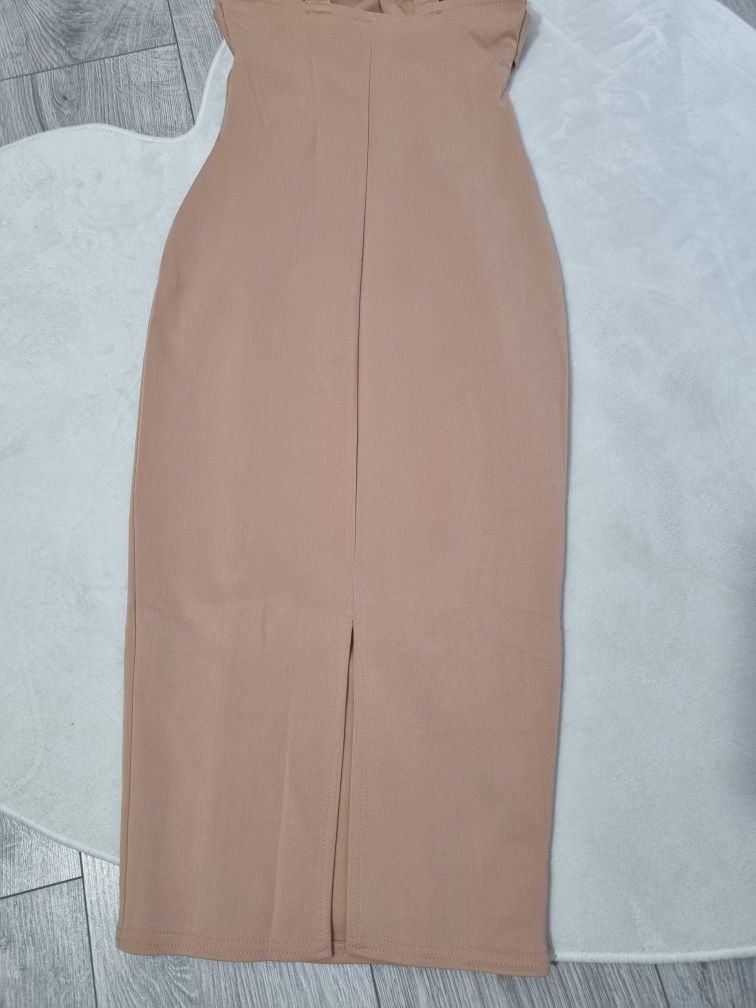 Rochie elegantă ASOS