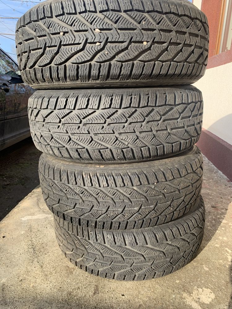 Anvelope M+S Kormoran 215/55 r17