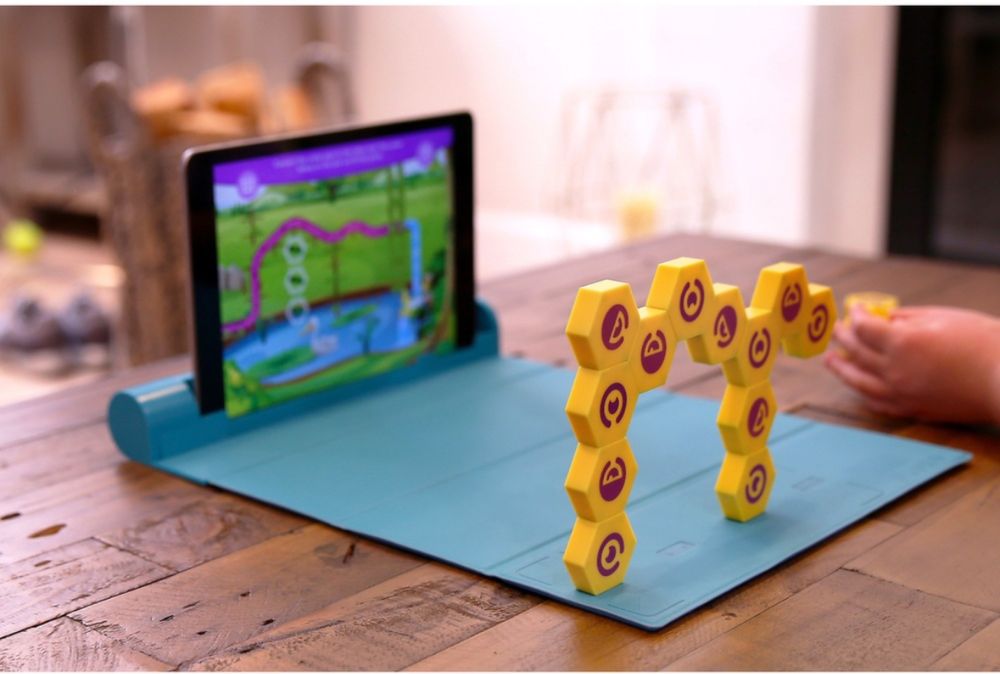 Plugo link- jucarie stem