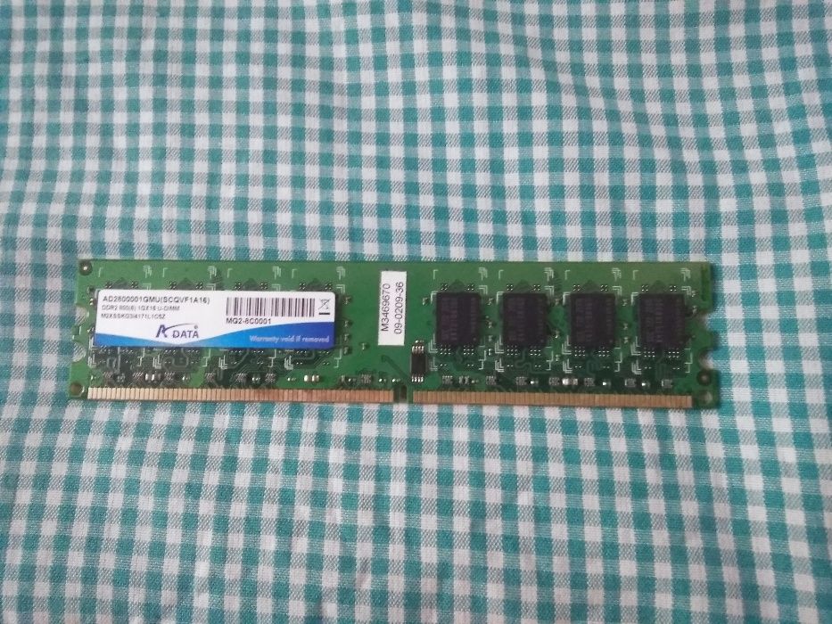 Рам памет Аdata (1Gb DDR2 800Mhz 240pin) 1ГБ ДДР2