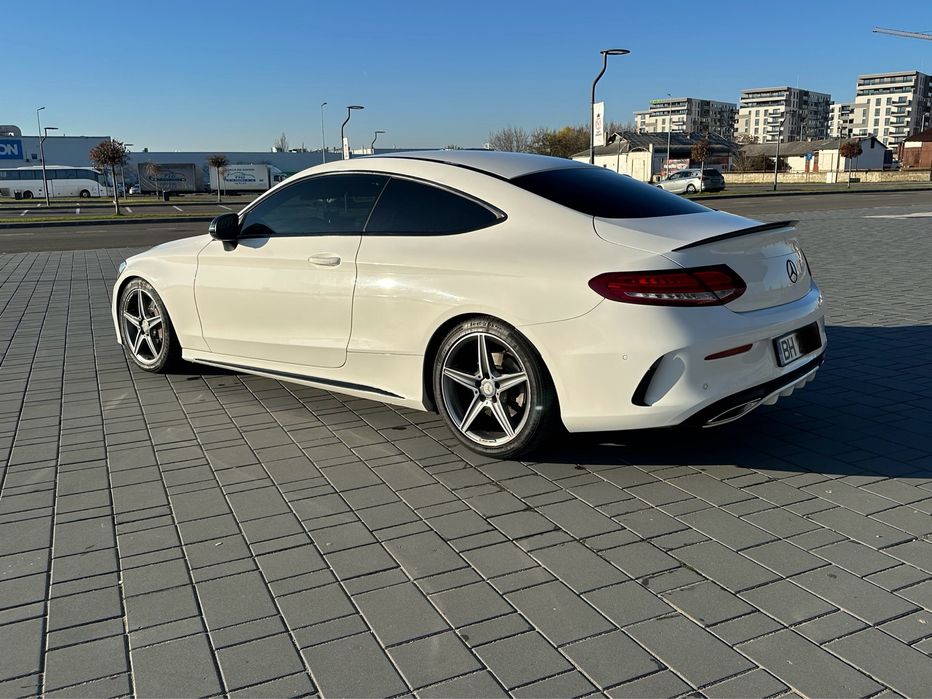 C-class coupe Amg line. NU SCHIMB!!