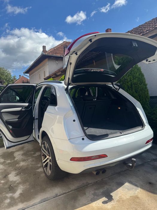 Audi q3 quattro an 2013